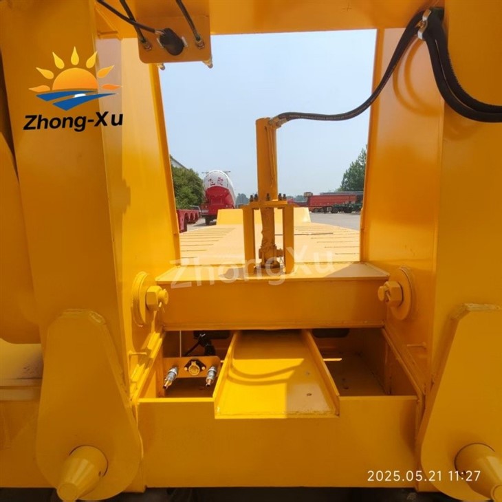 Zhong-Xu Hydraulic Gooseneck Lowboy Trailer high quality